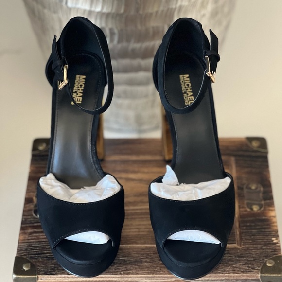 MICHAEL Michael Kors Porter Ankle Strap Block Heel Sandals in Black - Picture 5 of 12